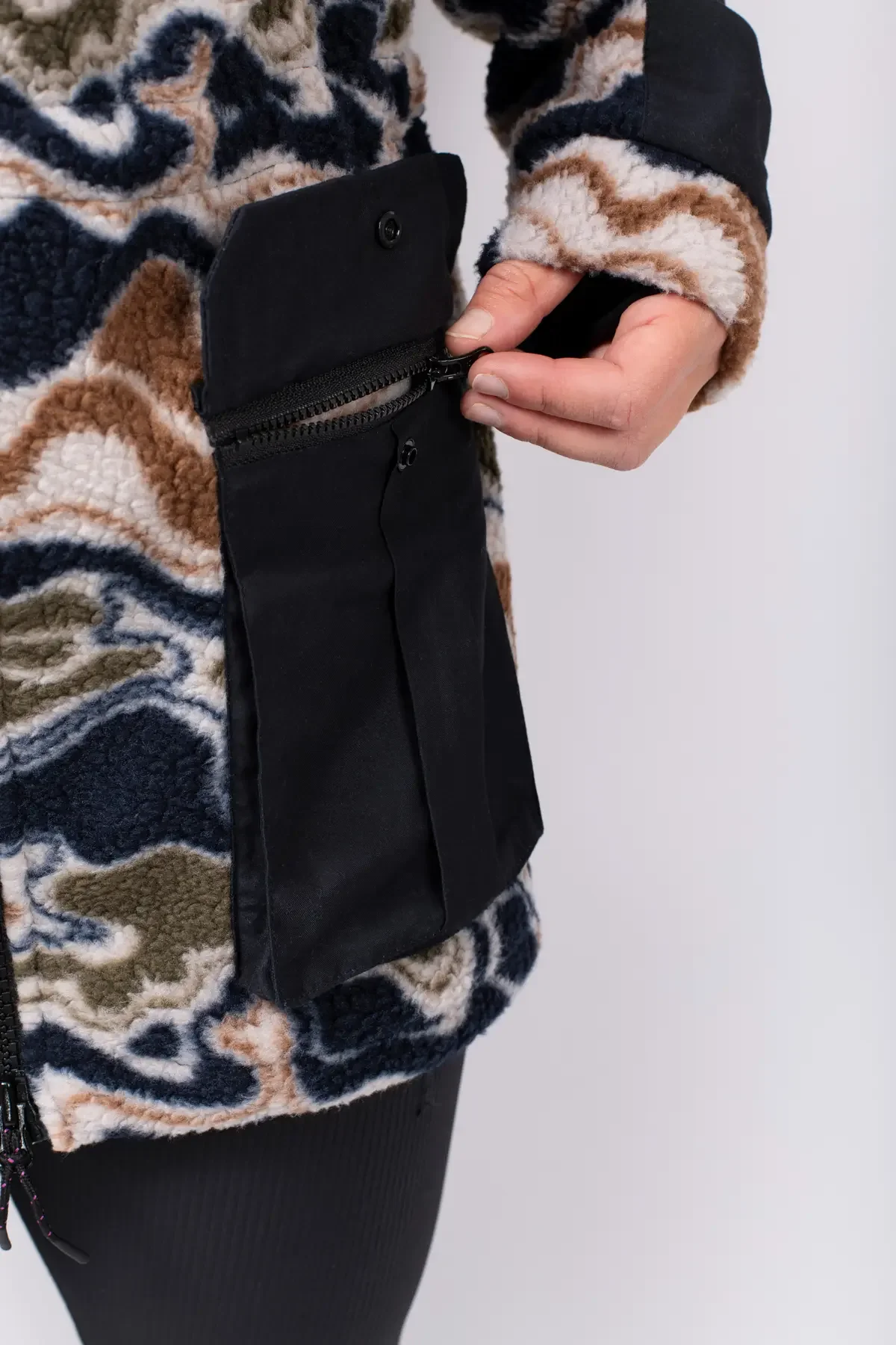 FIELD SHERPA JACKET - Image 25