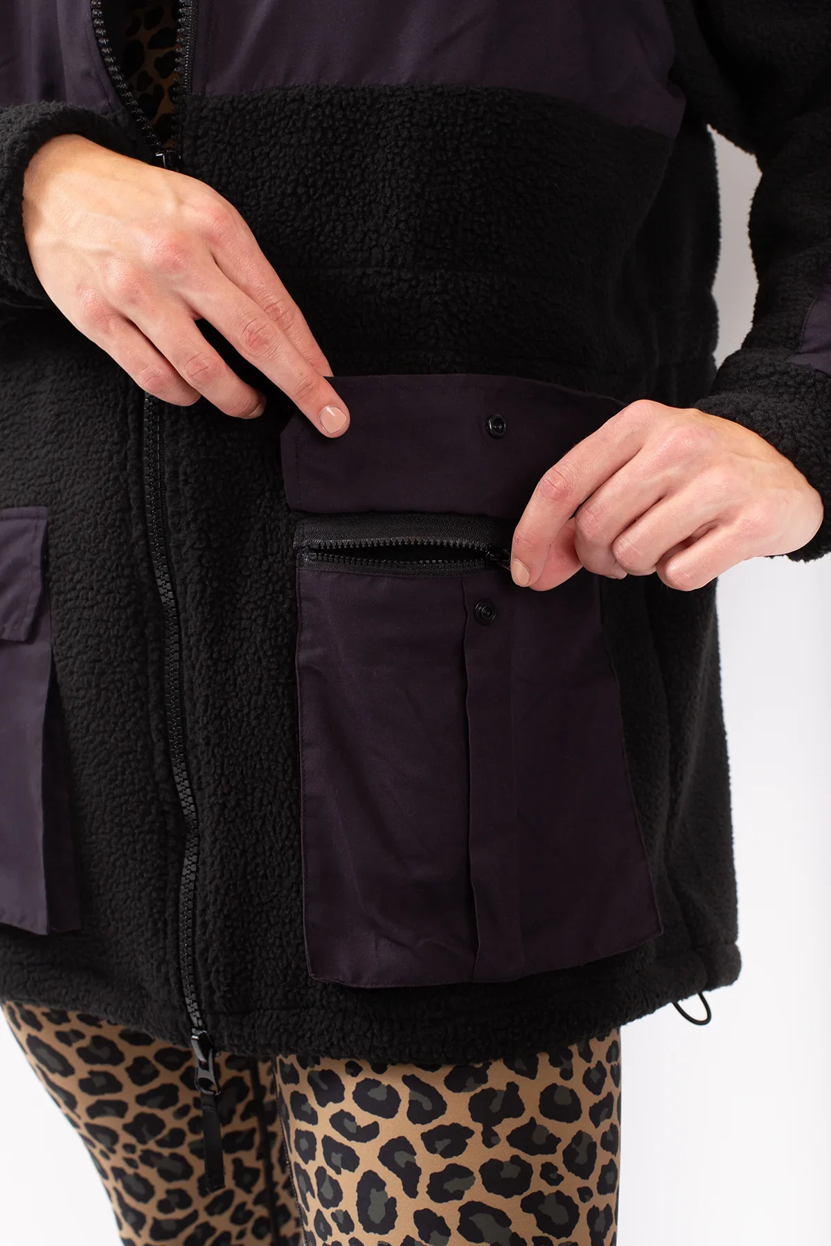 FIELD SHERPA JACKET - Image 9