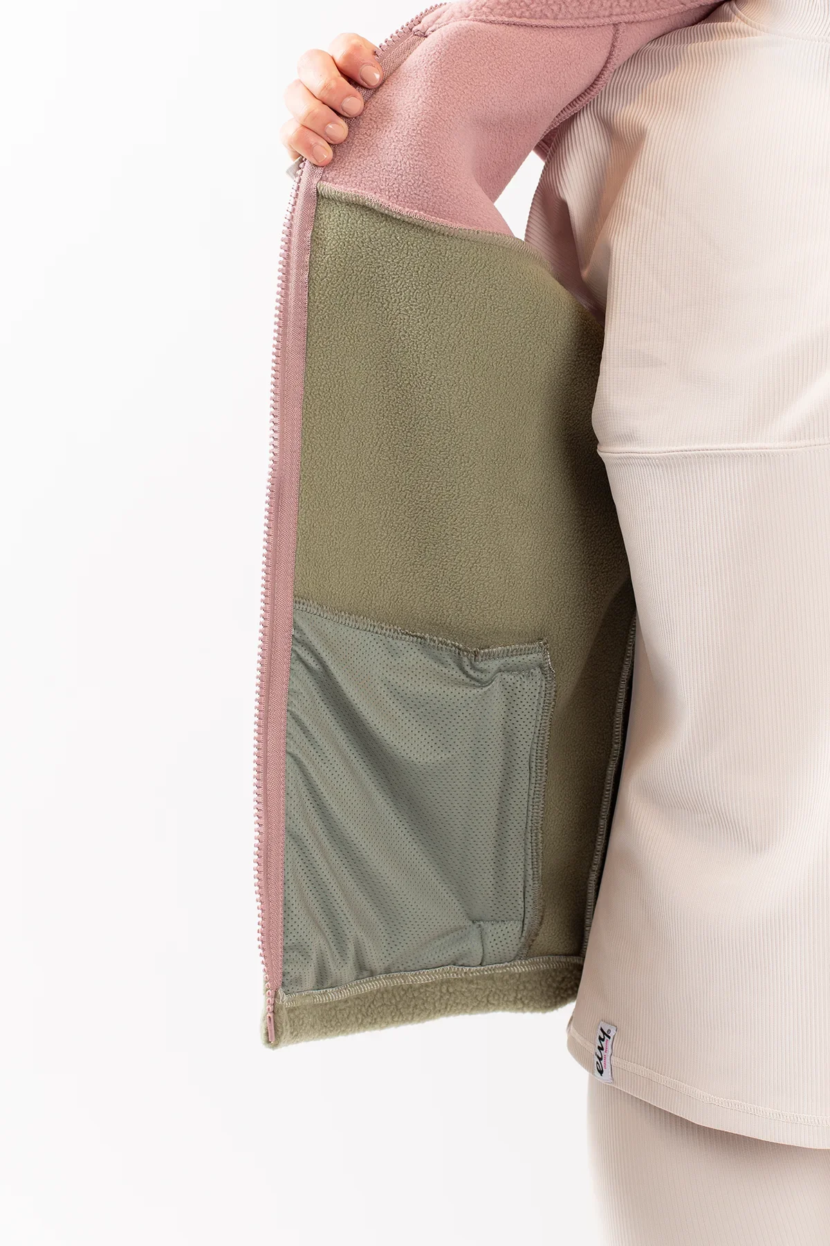 LUMBERJACKIE SHERPA VEST - Image 8