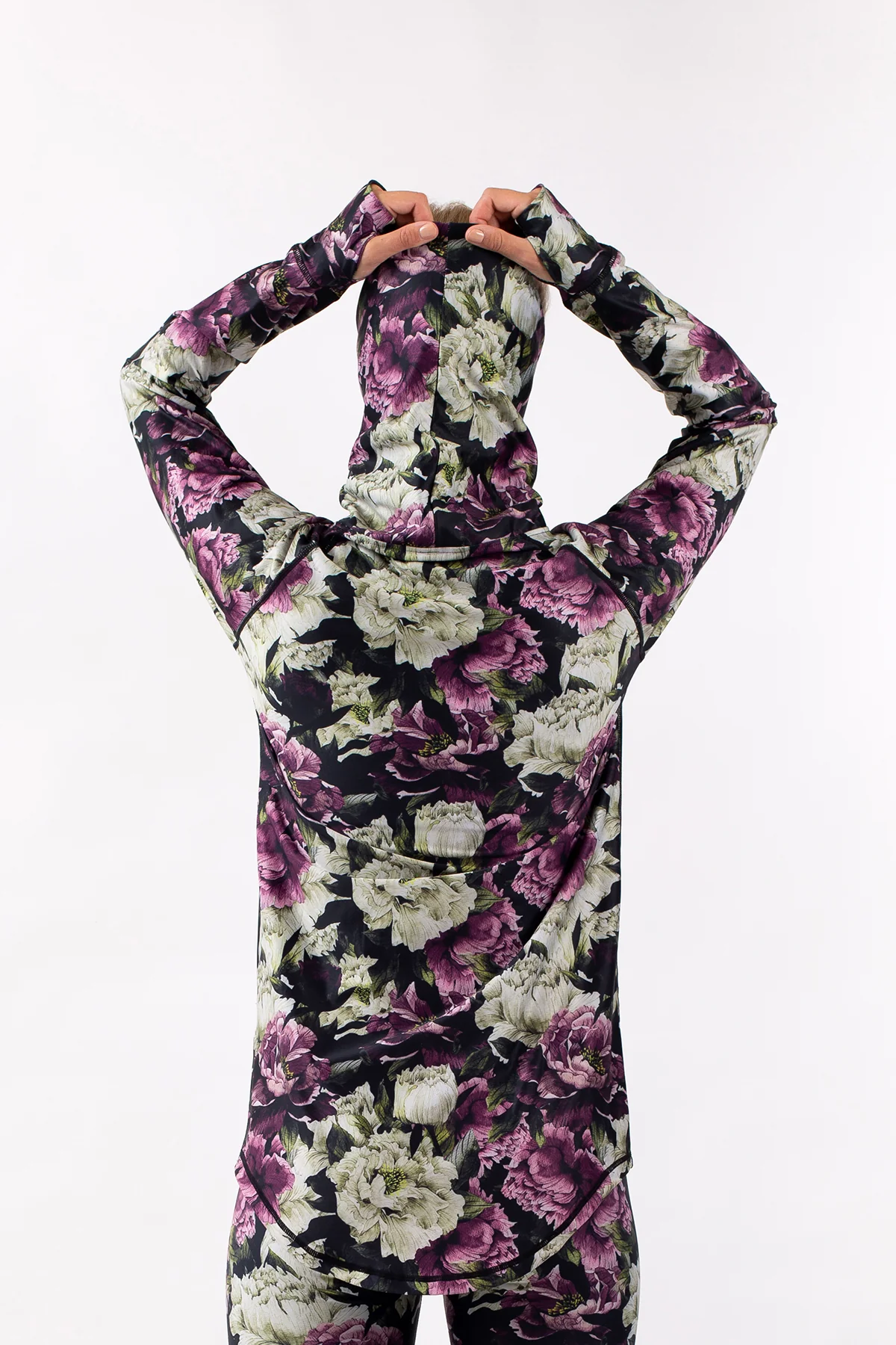 ICECOLD GAITER TOP - Image 5